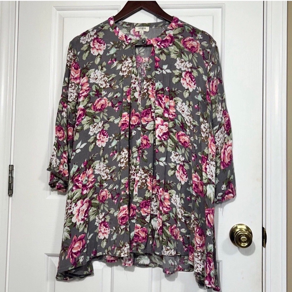 Umgee Floral Tunic Top Size M Boho Keyhole Neck Bell Sleeve Gray Pink Oversized